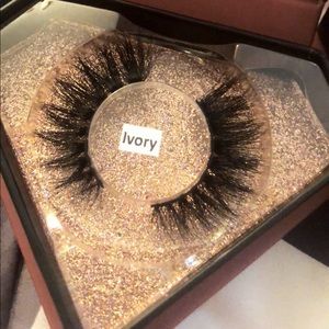 3D mink lashes, cruelty free, reusable 💎✨